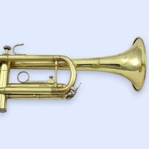 Begin Band Now - Bach TR300 Trumpet